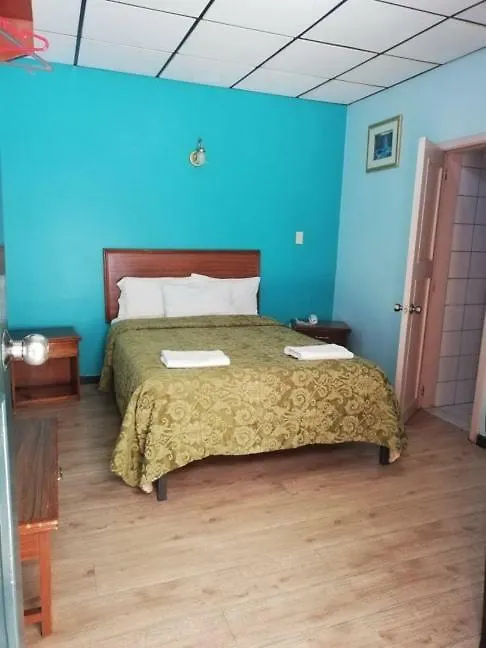 Hotel Espana Cuenca 2*,  Ecuador
